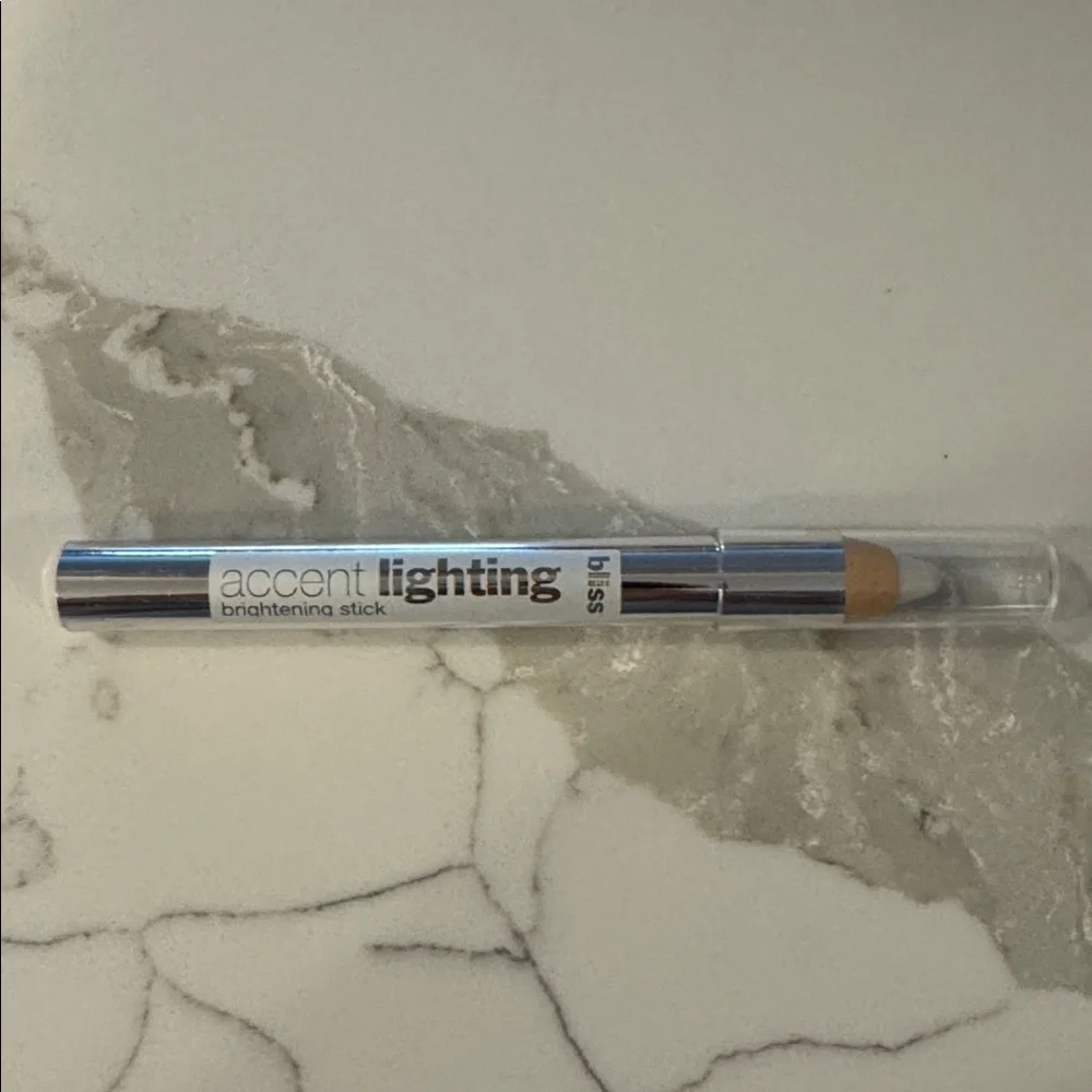 🌸5/$25🌸 Bliss accent lighting brightening stick